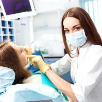 歯科衛生士になるにはどんな努力が必要？
